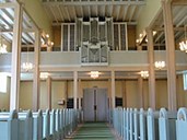 The organ from 1978 has 30 registers. It was built by Jehmlich Orgelbau in Dresden. When the church was new in 1885, an organ was also installed.