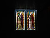 In connection with the extension and restoration work in 1911-1912, the church got stained-glass paintings in the chancel and 28 decorated window panes in the nave. These are all made by the same artist - Jørgensen from Kristiania (Oslo).
