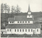 In 1862, the church exterior was clad in white vertical panelling and dark pantiles on the roof. Rows of windows were made in the side aisles and on the walls of the central room, and a new porch was added. This is what the church looked like until 1965, when it was returned to the style of the 17th century. 