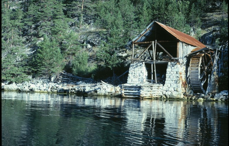 The Tingastad saw mill. It is said that a saw mill has been at this site since 1658. This saw mill was built in 1905 and was in use until the 1940s.
