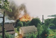 In 1993, it was decided to preserve Helle Teglverk as a cultural monument, but in that same year the building burnt down.